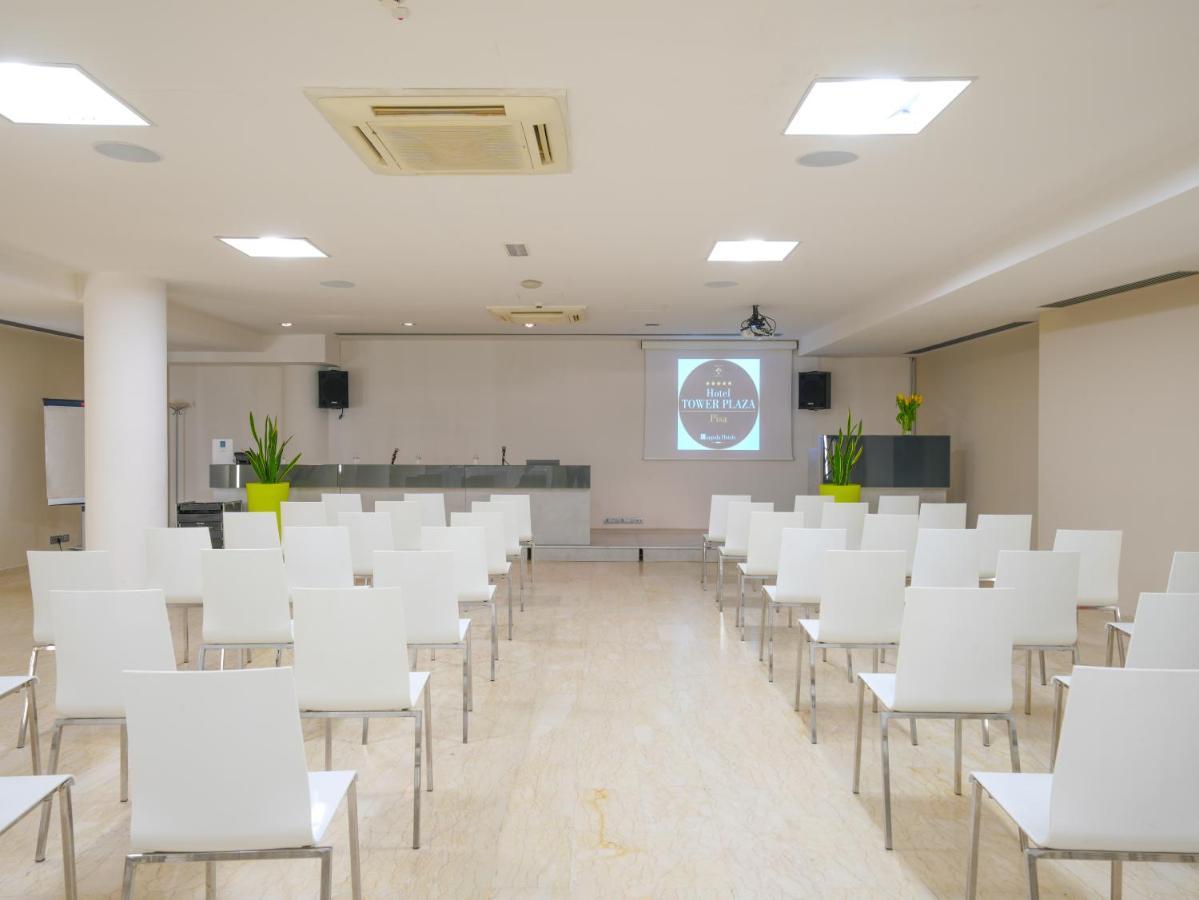 Pisa Tower Plaza Hotel ภายนอก รูปภาพ The conference room